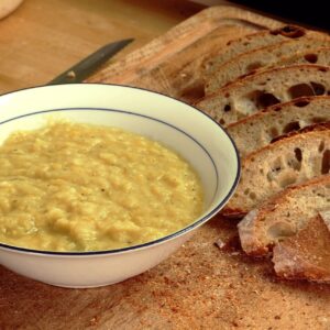 recept voor vegan aardappel prei soep met mosterd