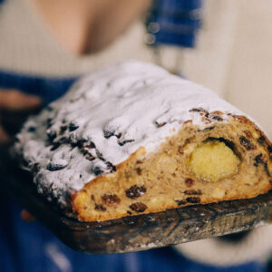 recept om een vegan kerststol te bakken met vegan amandelspijs zonder ei