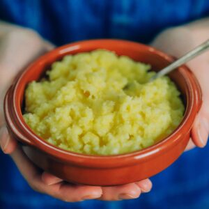 Recept om zelf makkelijk pittige aardappelsambal te maken